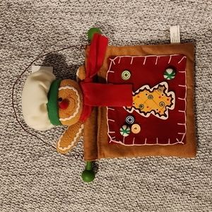 Hanging Holiday Decor (Gingerbread man)